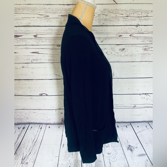 Women’s Medium Cardigan Chico’s 1 Black Open Front Pockets Pleather Trim Soft - Picture 5 of 12